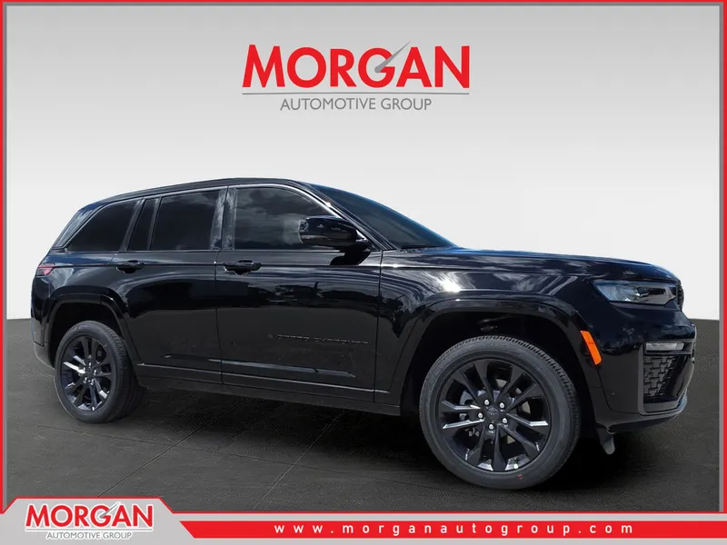 2026 Jeep Grand Cherokee Limited in Black — front three-quarter view