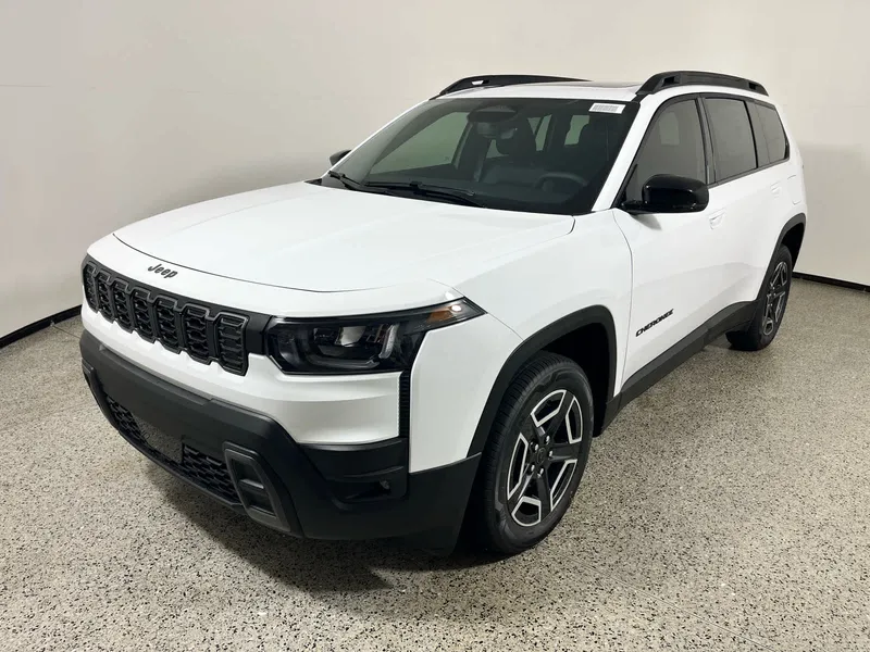 2026 Jeep Cherokee — side profile view