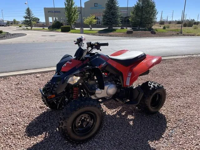 2026 Can-Am® DS 250 — front three-quarter view