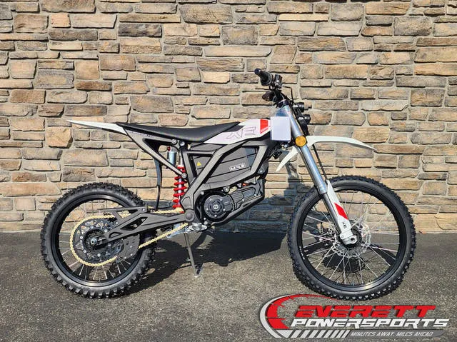 2026 Zero XE — front three-quarter view