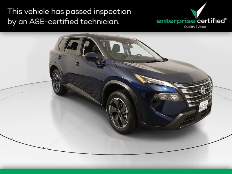 2024 Nissan Rogue FWD SV — front three-quarter view