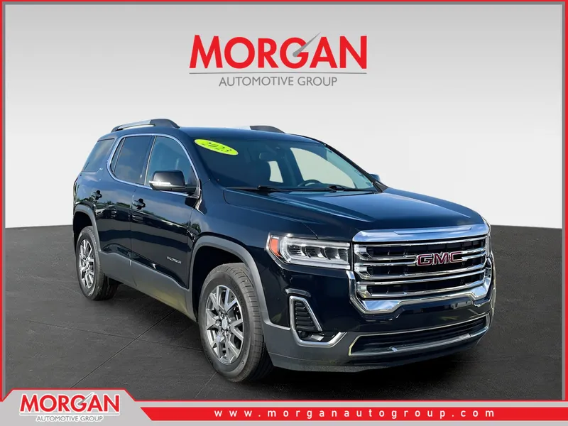 2023 GMC Acadia SLT in Black — front three-quarter view