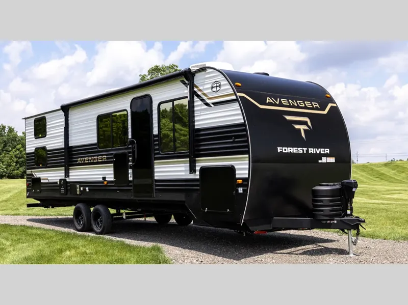 2026 Prime Time RV Avenger 26DBS — front three-quarter view