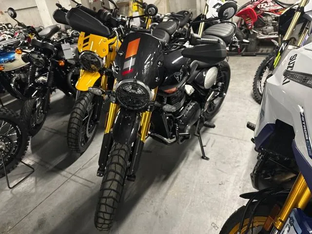 2026 Triumph SCRAMBLER — front three-quarter view