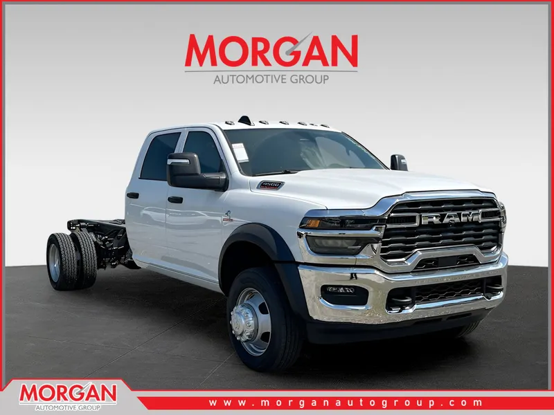 2026 Ram 4500HD Tradesman in White — front three-quarter view