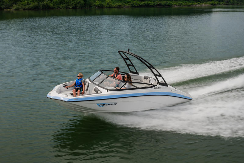 2026 Yamaha Boats AR190