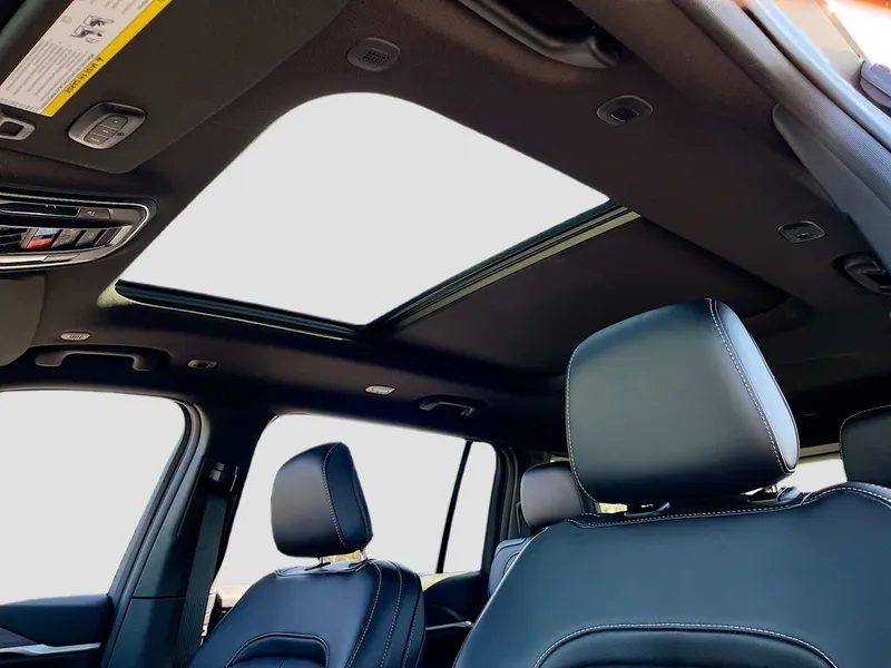 2025 Jeep Grand Cherokee L — photo 20 view