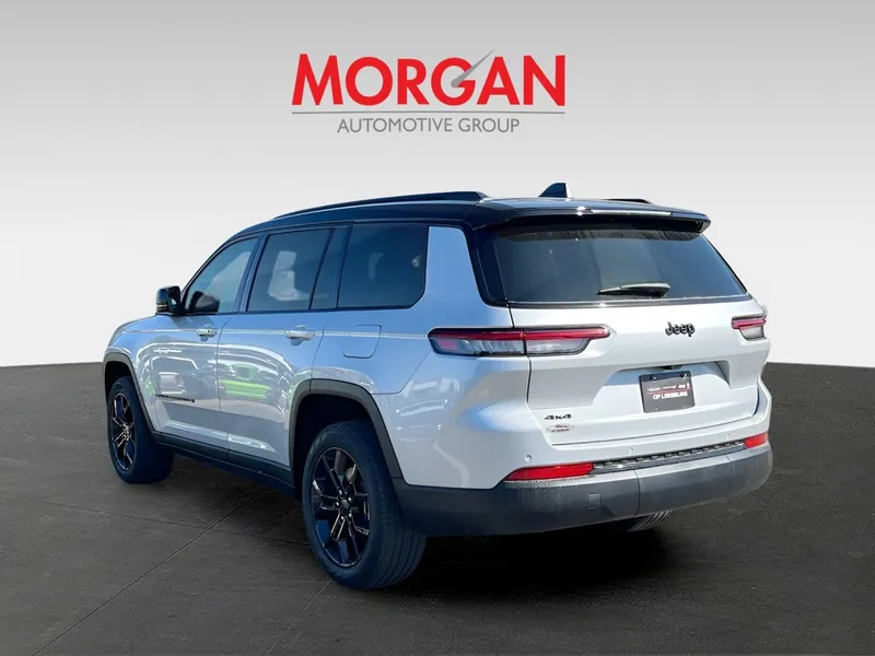 2025 Jeep Grand Cherokee L — detail view