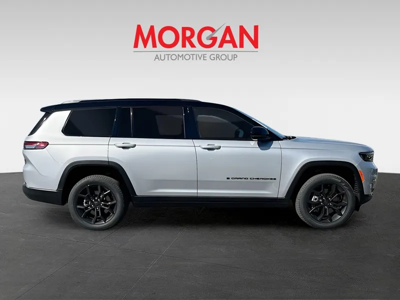 2025 Jeep Grand Cherokee L — photo 8 view