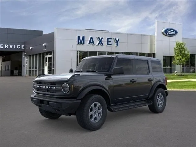 2026 Ford Bronco Big Bend® in Shadow Black — front three-quarter view