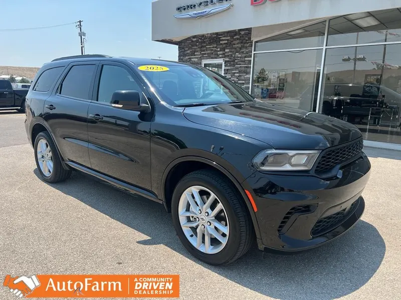 2025 Dodge Durango GT Plus in Db Black Clearcoat — front three-quarter view