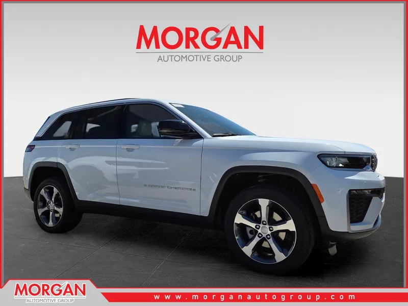 2026 Jeep Grand Cherokee Limited in White/off-white — front three-quarter view