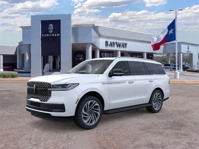 2026 Lincoln Navigator Premiere in White Metallic — front three-quarter view