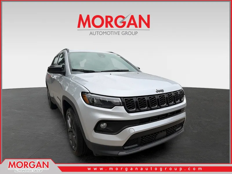2026 Jeep Compass Latitude Altitude in Silver Zynith Metallic Clearcoat — front three-quarter view
