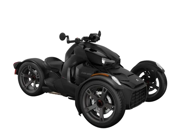 2019 Can-Am® Ryker 900 ACE™ — front three-quarter view