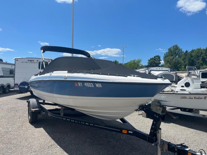 2011 Bayliner Marine Runabout Series