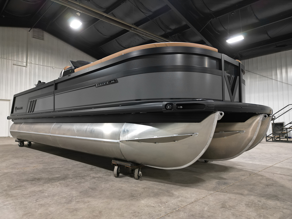 2026 VIAGGIO LAGO Z 24U TRITOON