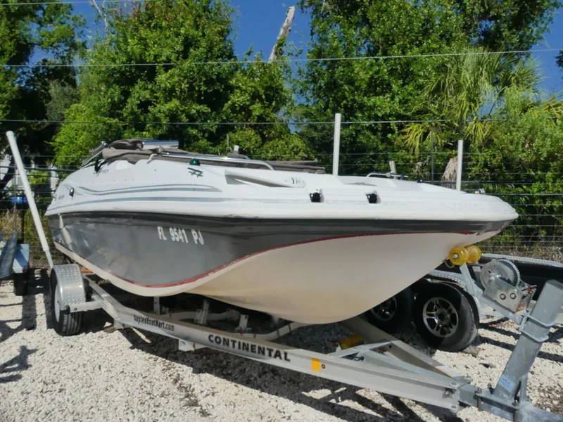 2012 Hurricane Sundeck 188