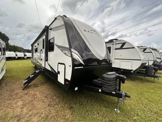 2025 Other 3150KBH — front three-quarter view