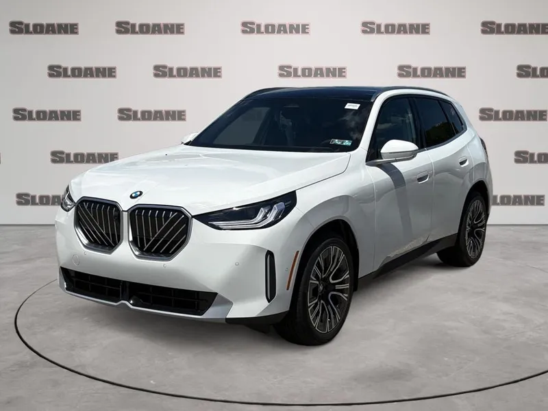 2026 BMW X3 30 xDrive in Alpine White — front three-quarter view