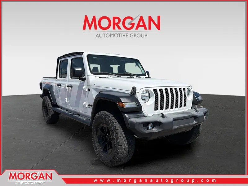 2020 Jeep Gladiator Sport S in Bright White Clearcoat — front three-quarter view