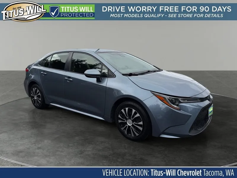 2020 Toyota Corolla LE in Gray — front three-quarter view