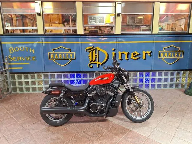 2026 Harley-Davidson® RH975S - Nightster® Special — front three-quarter view
