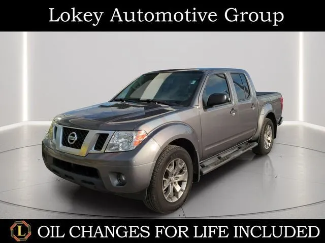 2020 Nissan Frontier SV in Gun Metallic — front three-quarter view