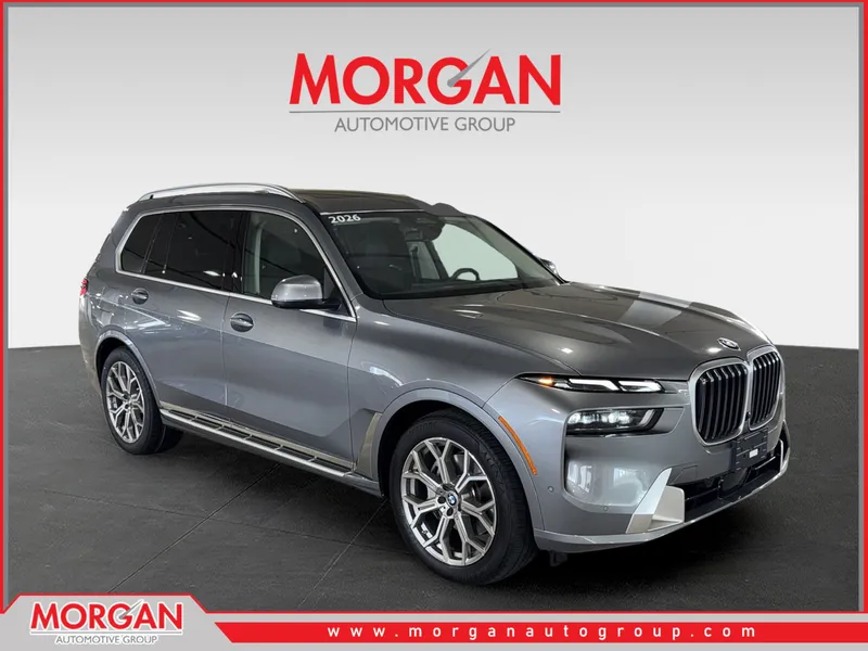2026 BMW X7 xDrive40i in Gray — front three-quarter view