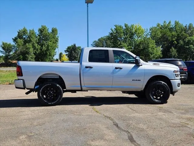 2026 RAM 2500 RAM 2500 BIG HORN CREW CAB 4X4 6'4' BOX in Silver-Zynith Exterior Paint — front three-quarter view