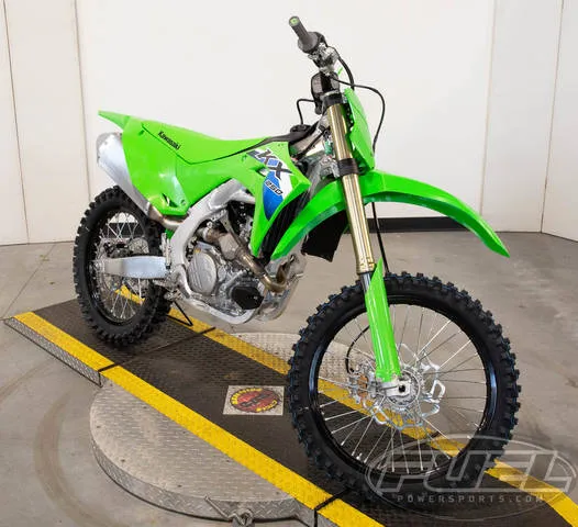 2026 Kawasaki KX™250 — front three-quarter view