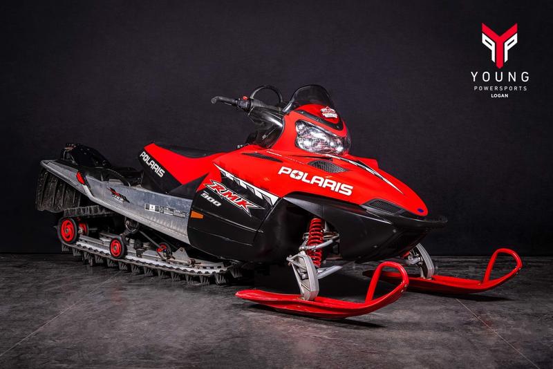 2006 Polaris RMK 900 (166-Inch)