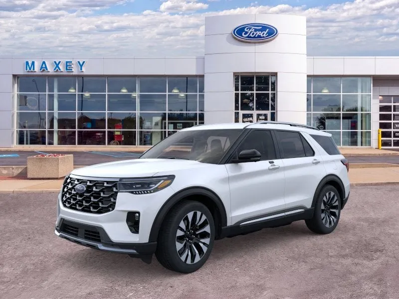 2026 Ford Explorer Platinum™ in Star White Metallic Tri-Coat — front three-quarter view