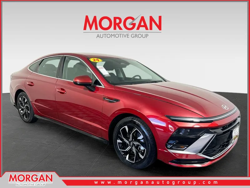 2024 Hyundai Sonata SEL in Ultimate red — front three-quarter view