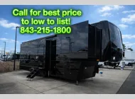 2026 Axiom RV I2900 — front three-quarter view