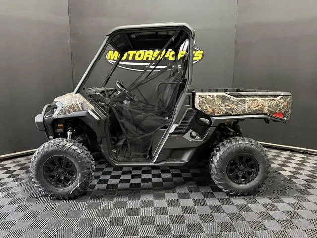 2026 Can-Am® Defender XT HD7 Dark Wildland Camo