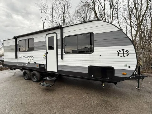 2025 Forest River WILDWOOD FSX 266 BHLE — front three-quarter view