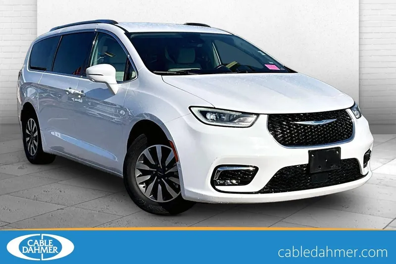2021 Chrysler Pacifica Hybrid Touring L in Bright White Clea — front three-quarter view