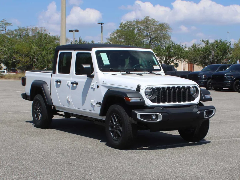 2026 Jeep Gladiator Sport in Bright White Clear-Coat Exterior Paint — front three-quarter view
