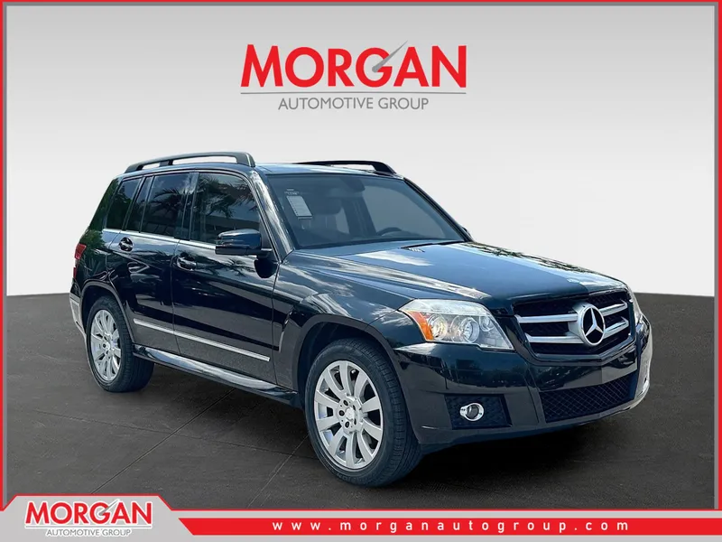 2010 Mercedes-Benz GLK 350 in Black — front three-quarter view