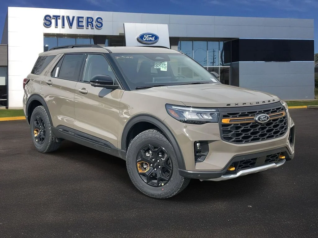 2026 Ford Explorer Tremor in Marsh Gray — front three-quarter view