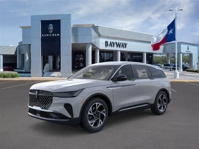 2026 Lincoln Nautilus Premiere in Gray Matter Metallic Clearcoat — front three-quarter view