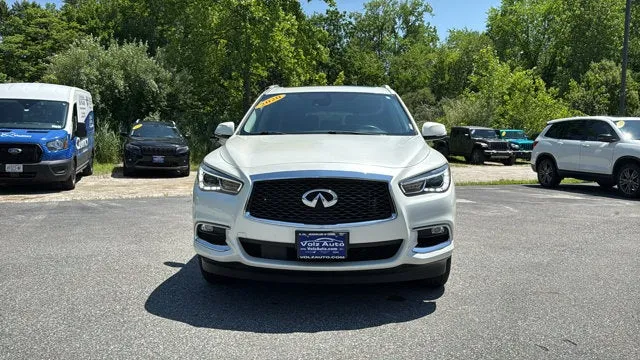 2020 INFINITI QX60 — rear three-quarter view