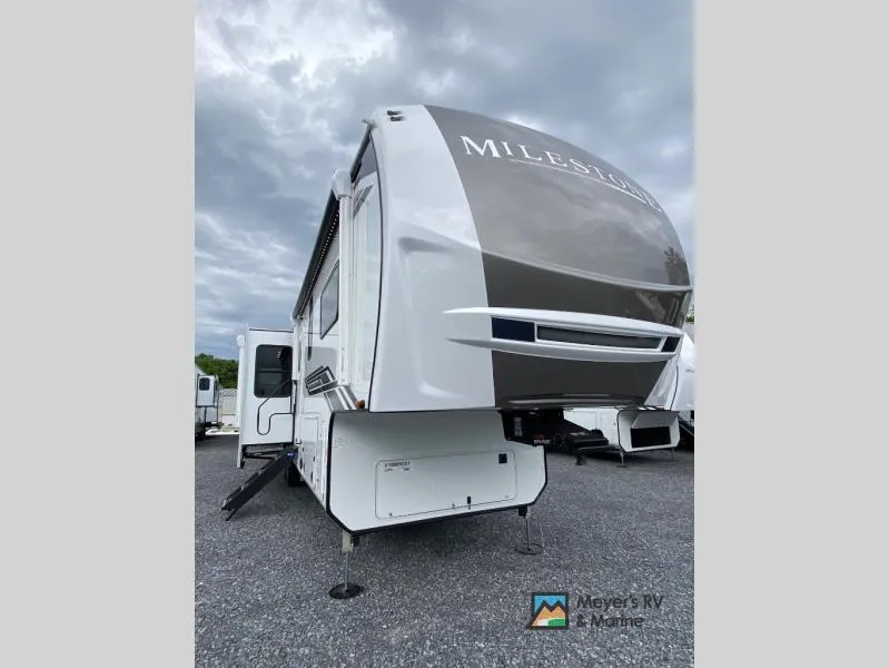 2027 Heartland Milestone 39TB — front three-quarter view