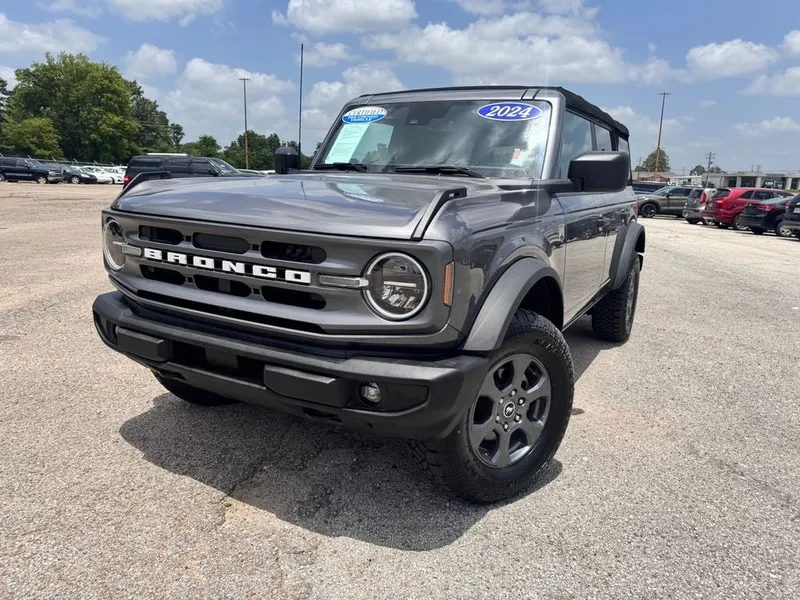 2024 Ford Bronco Big Bend in Gray Metallic — front three-quarter view