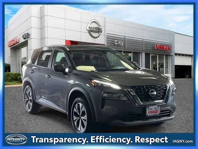 2023 Nissan Rogue SV in Gun Metallic — front three-quarter view