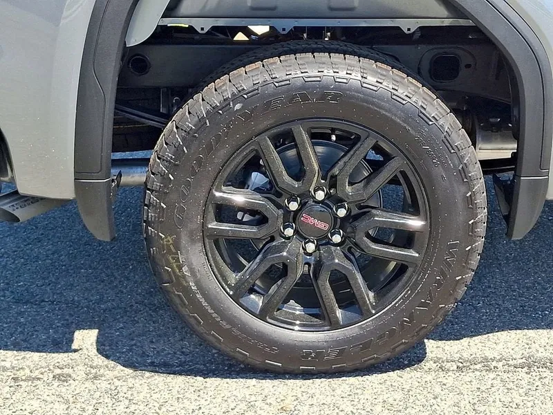 2026 GMC Sierra 1500 — detail view