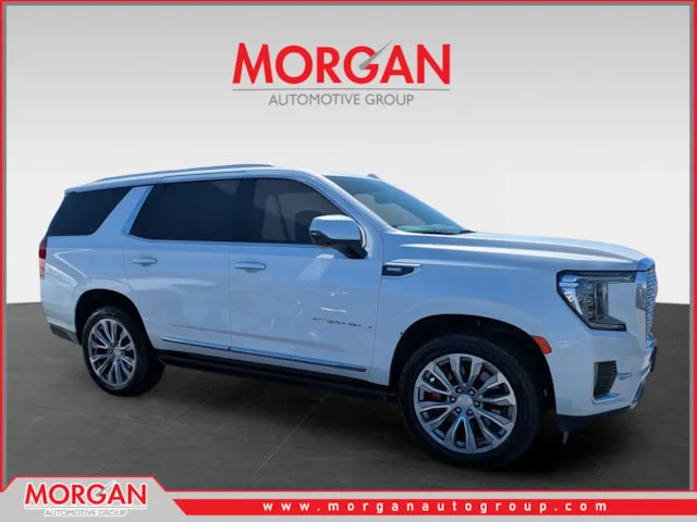 2021 GMC Yukon Denali in White — front three-quarter view