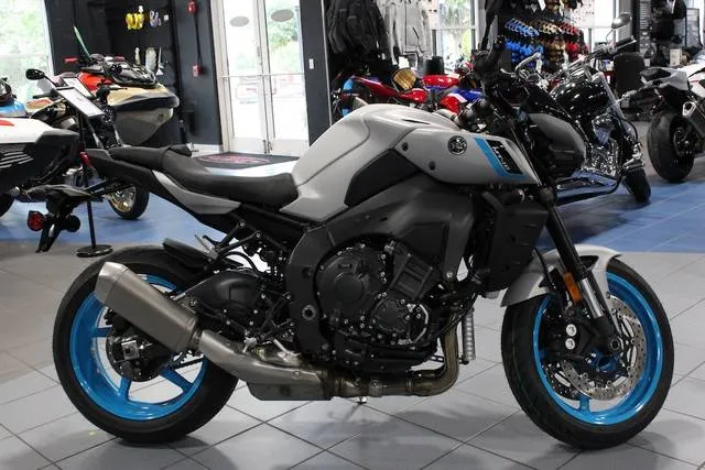 2026 Yamaha MT-10 — front three-quarter view