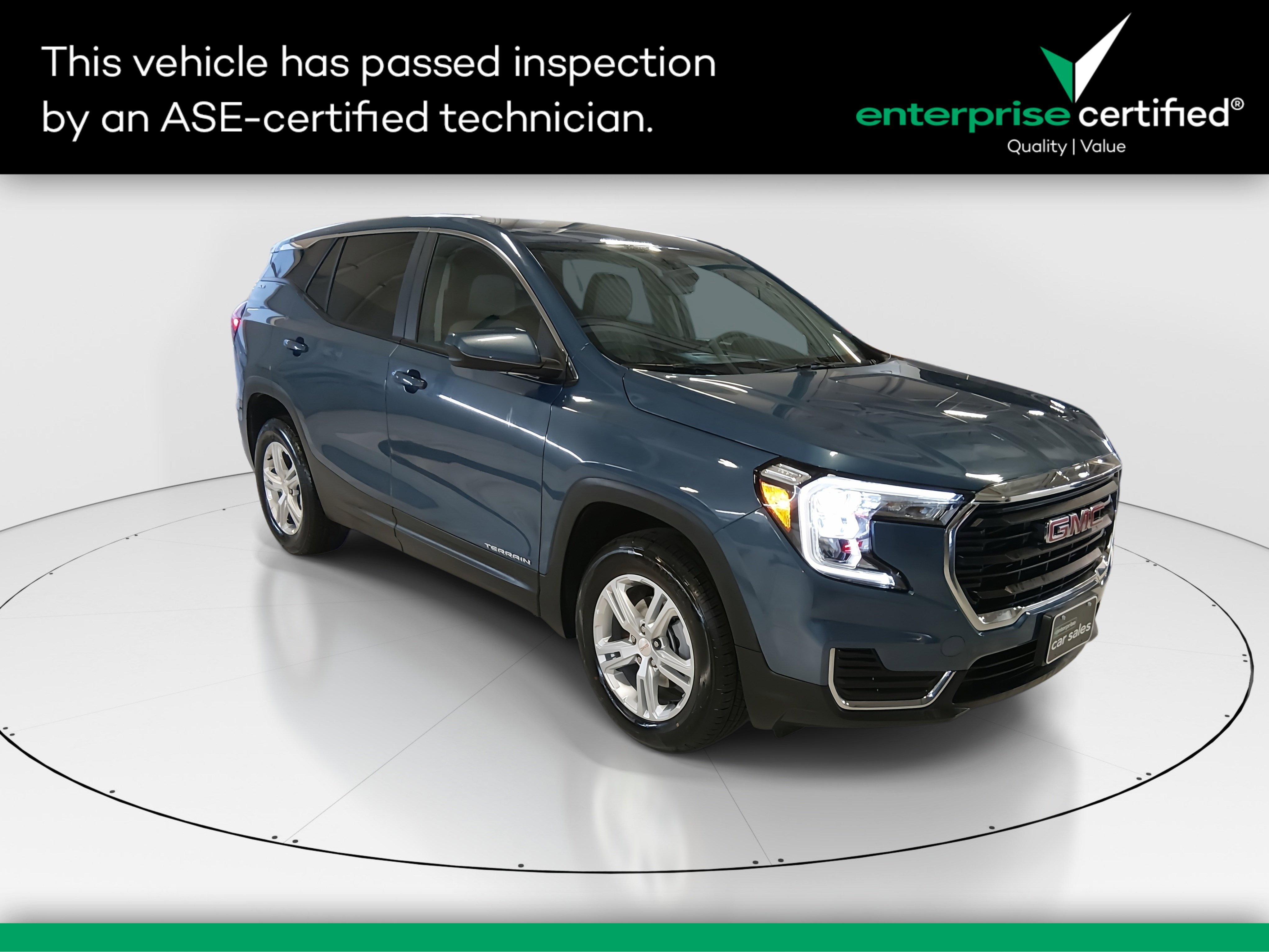 2024 GMC Terrain AWD 4dr SLE — front three-quarter view